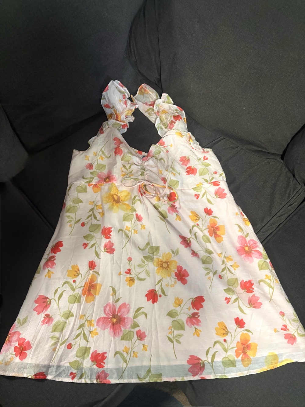 Women’s White Floral Sundress WITH POCKETS!